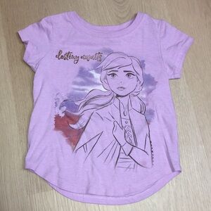 Disney Frozen DESTINY AWAITS 4/5 XS Purple Princess Anna TEE play condition
